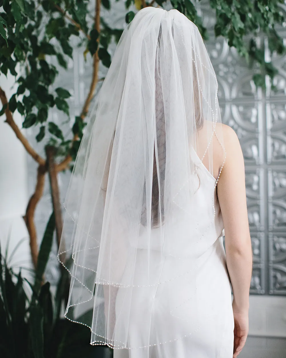 2 Layer Simple Pearl Edge Bridal Veil
