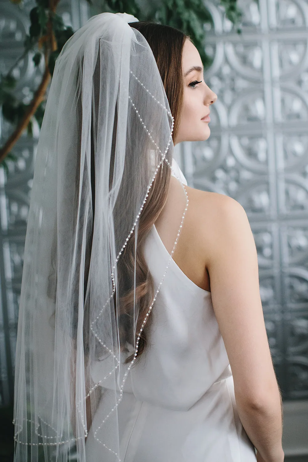 2 Layer Simple Pearl Edge Bridal Veil
