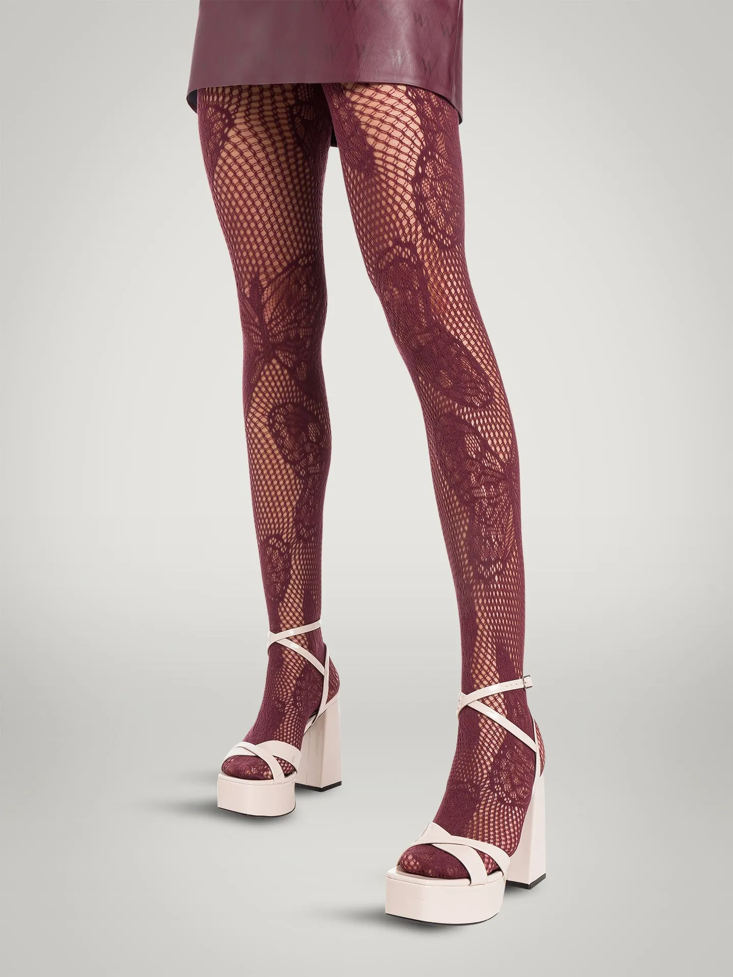 Butterfly Net Tights in Port Royale
