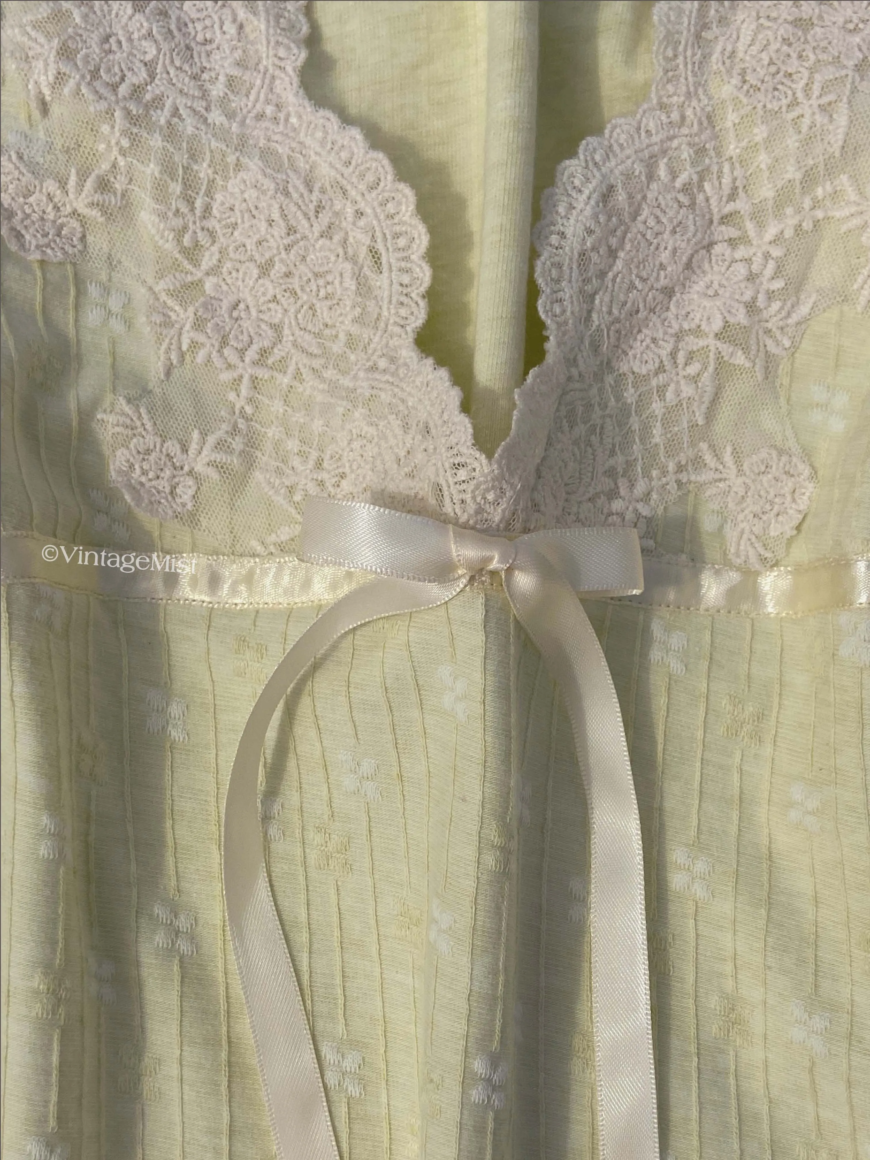 Girly V-neck Lace Cami Top