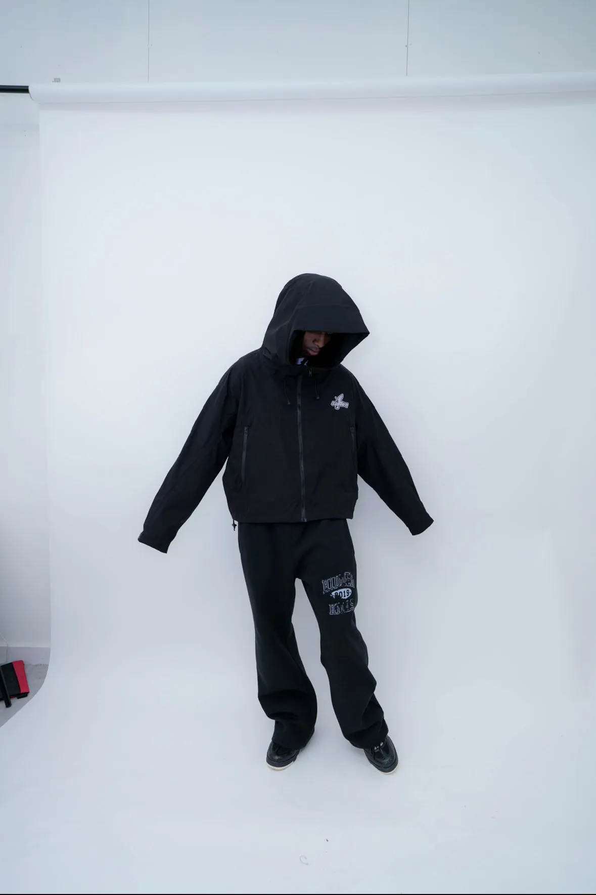 HIDDEN HILLS SWEATPANTS - BLACK