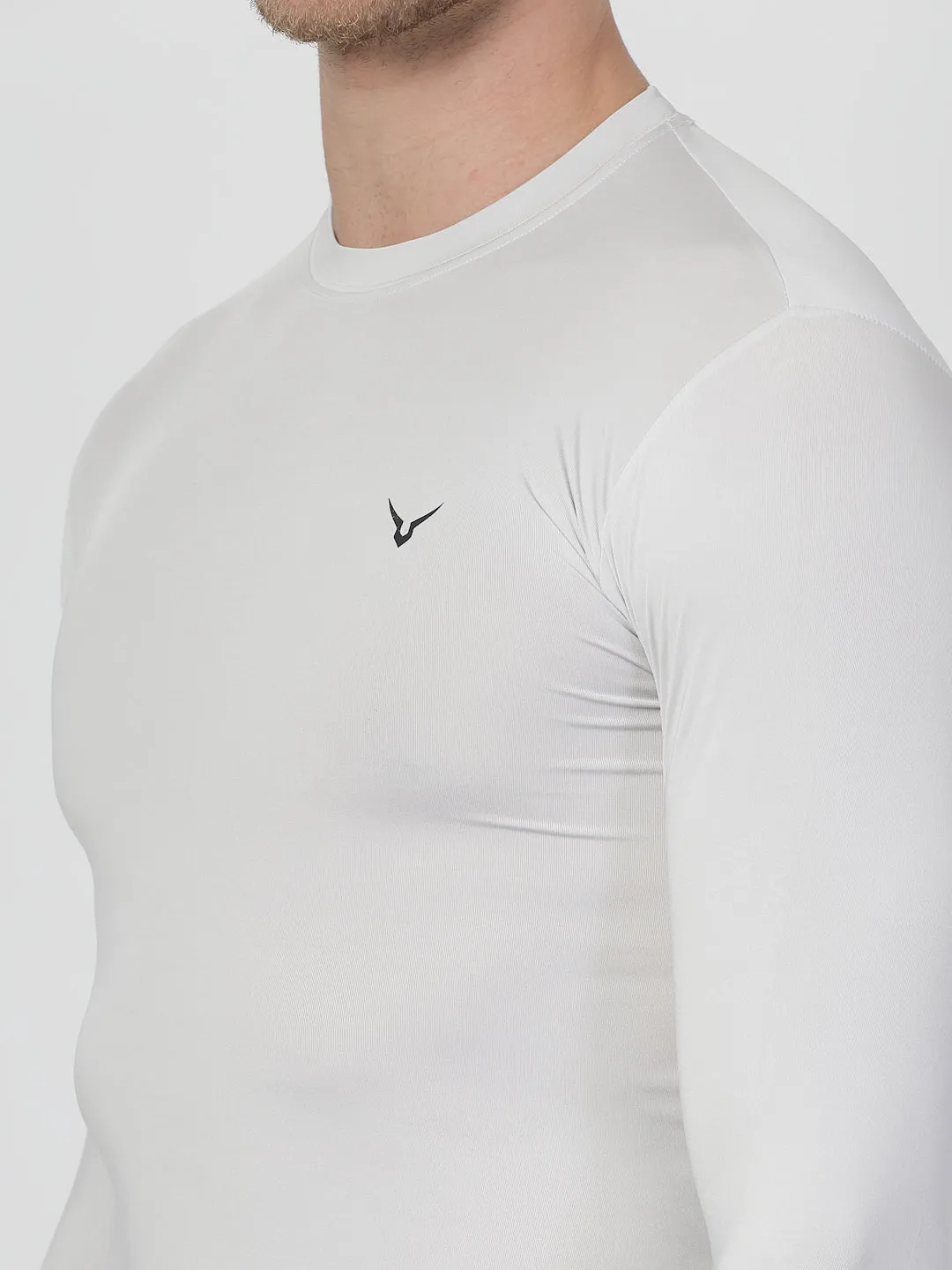 Invincible Men's Slim Fit T-Shirt