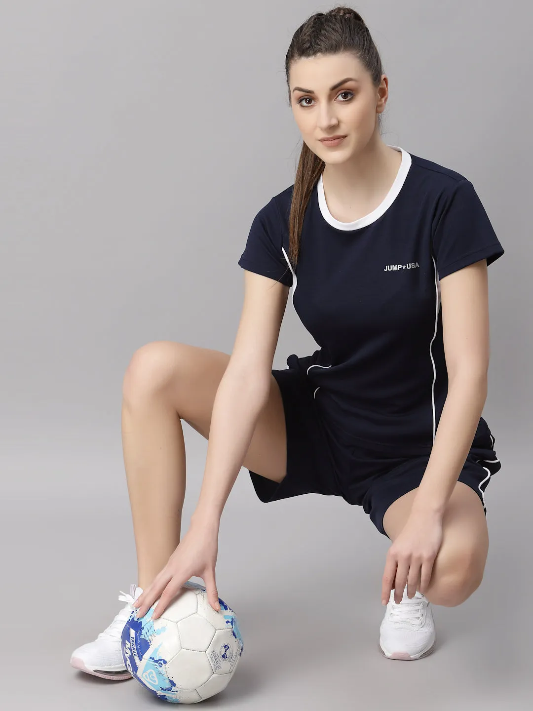 JUMP USA Women Navy Blue & White Solid Rapid-Dry T-Shirt with Shorts