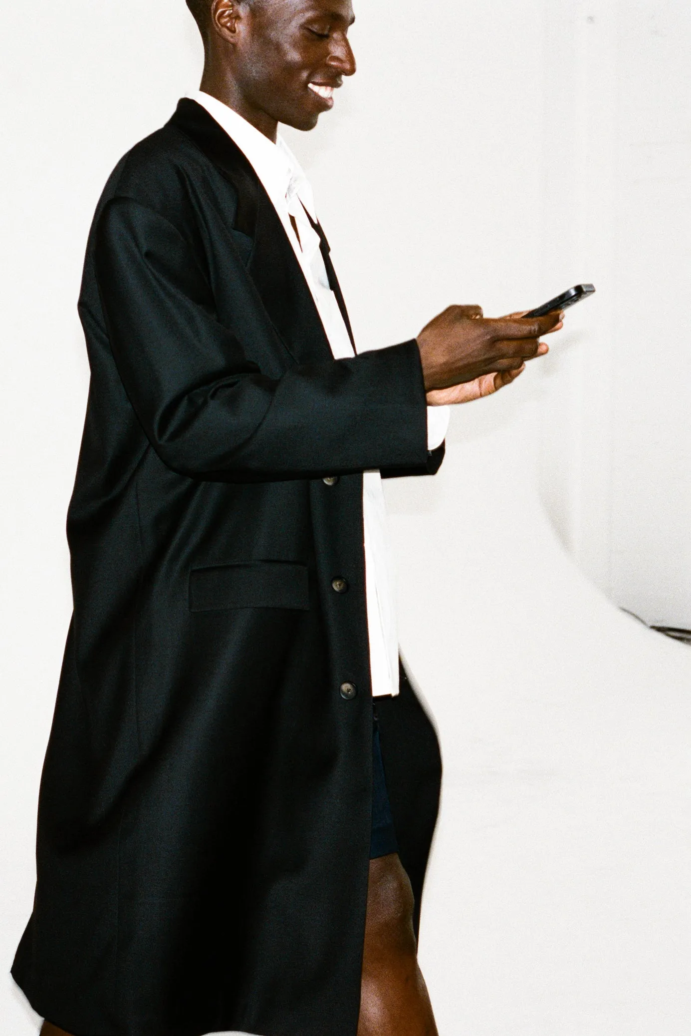 Neutra Oversized Structural Coat | Black