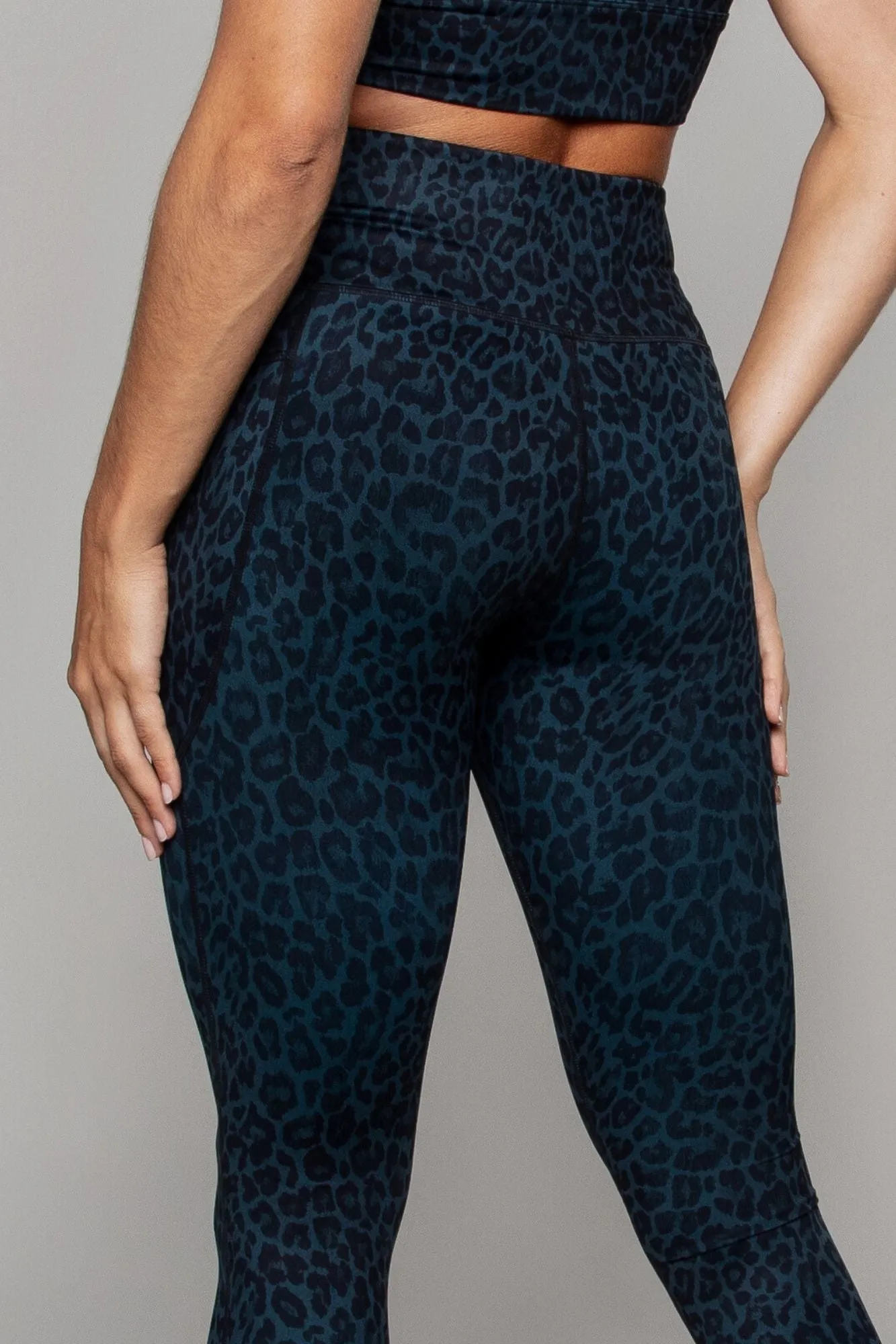 Nika Full Length Pocket Legging
