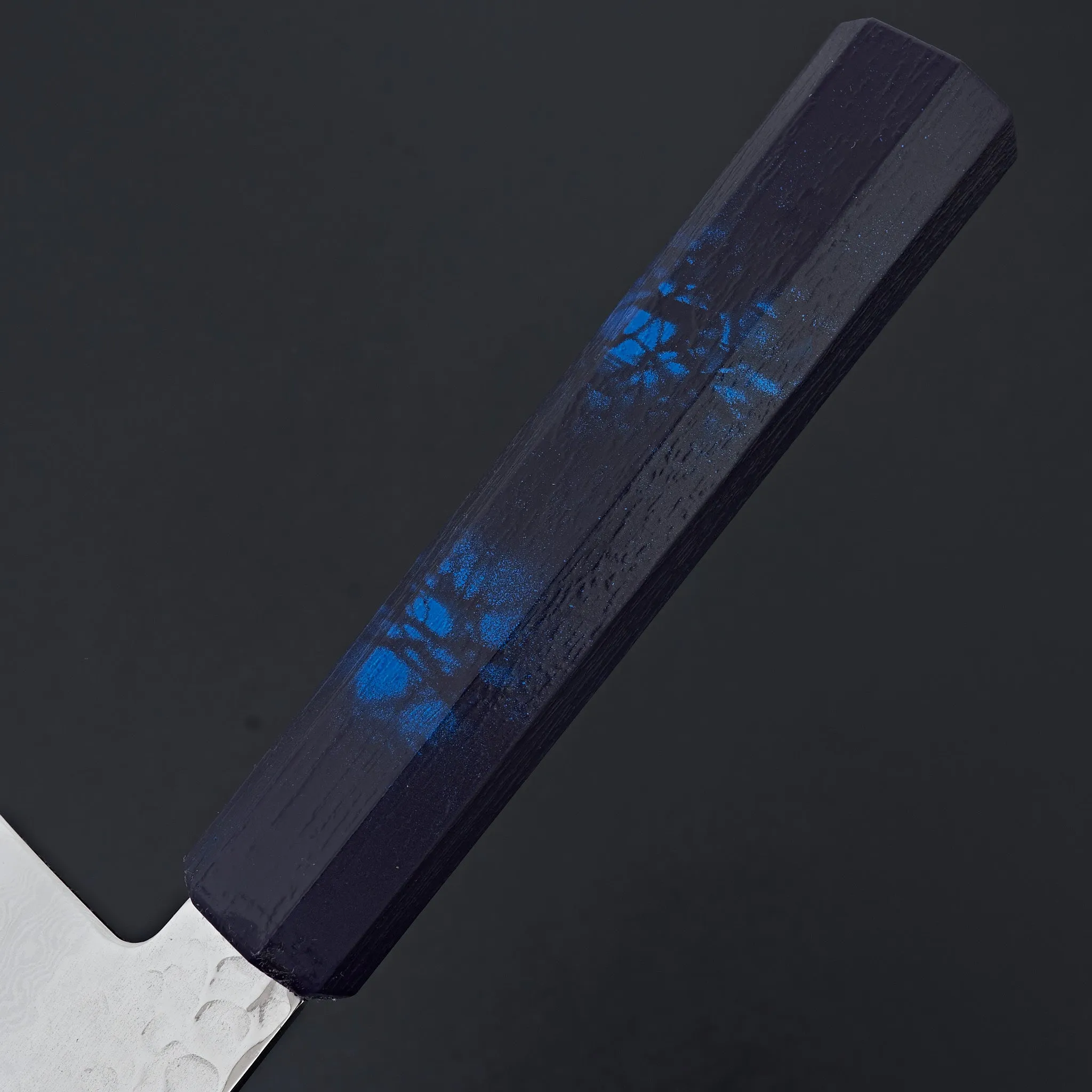 Sakai Takayuki Nanairo Blue Tortoiseshell 33 Layer Damascus Santoku 170mm