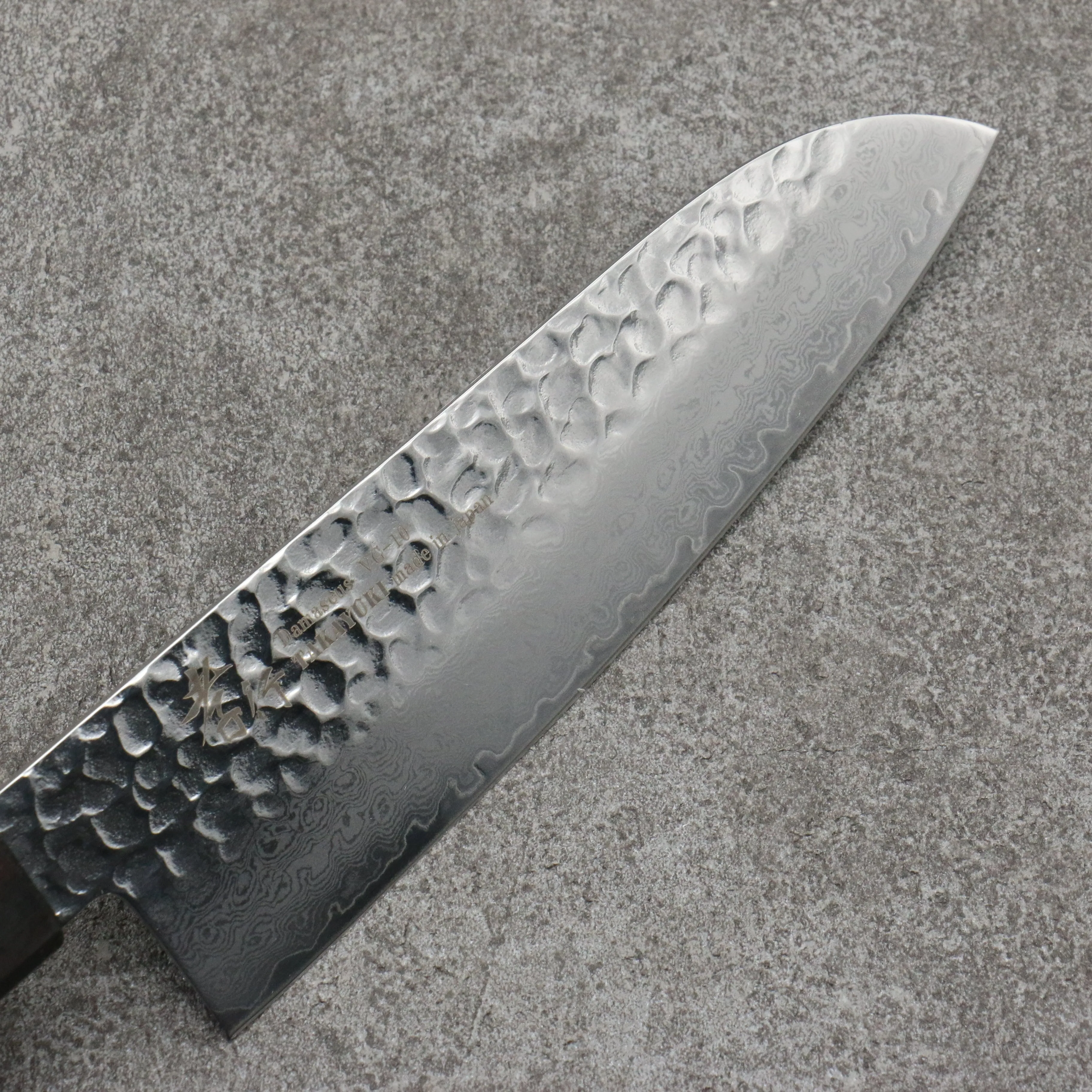 Sakai Takayuki VG10 33 Layer Damascus Santoku 170mm Mountain cherry (12 sided) Handle