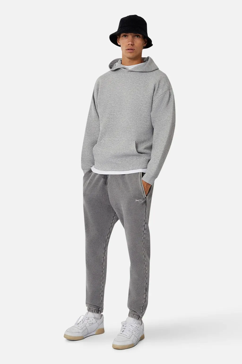The Robinson Hoodie - Light Grey Heather