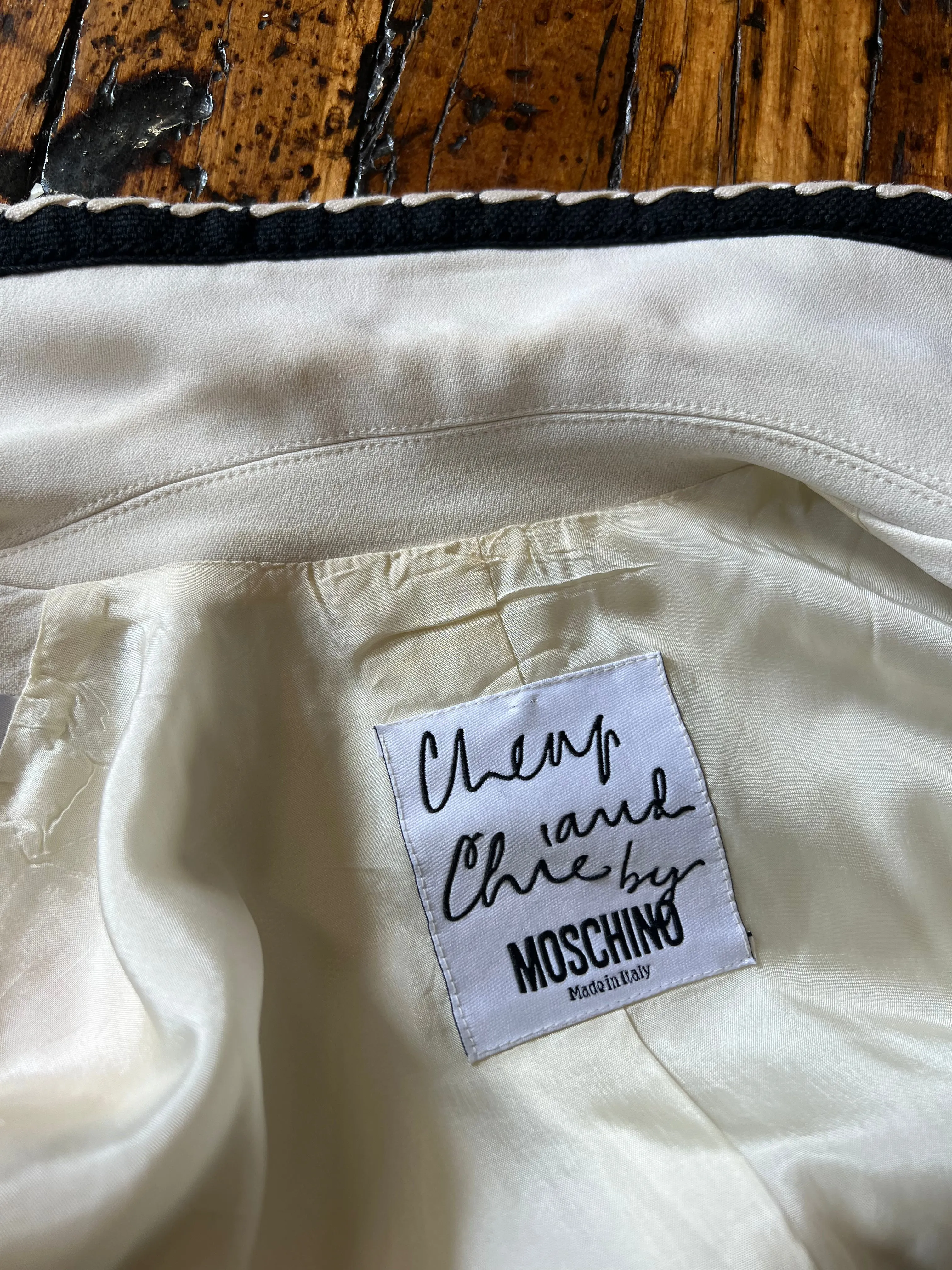 Whipstich trim Cropped Jacket  | Moschino Cheap & Chic