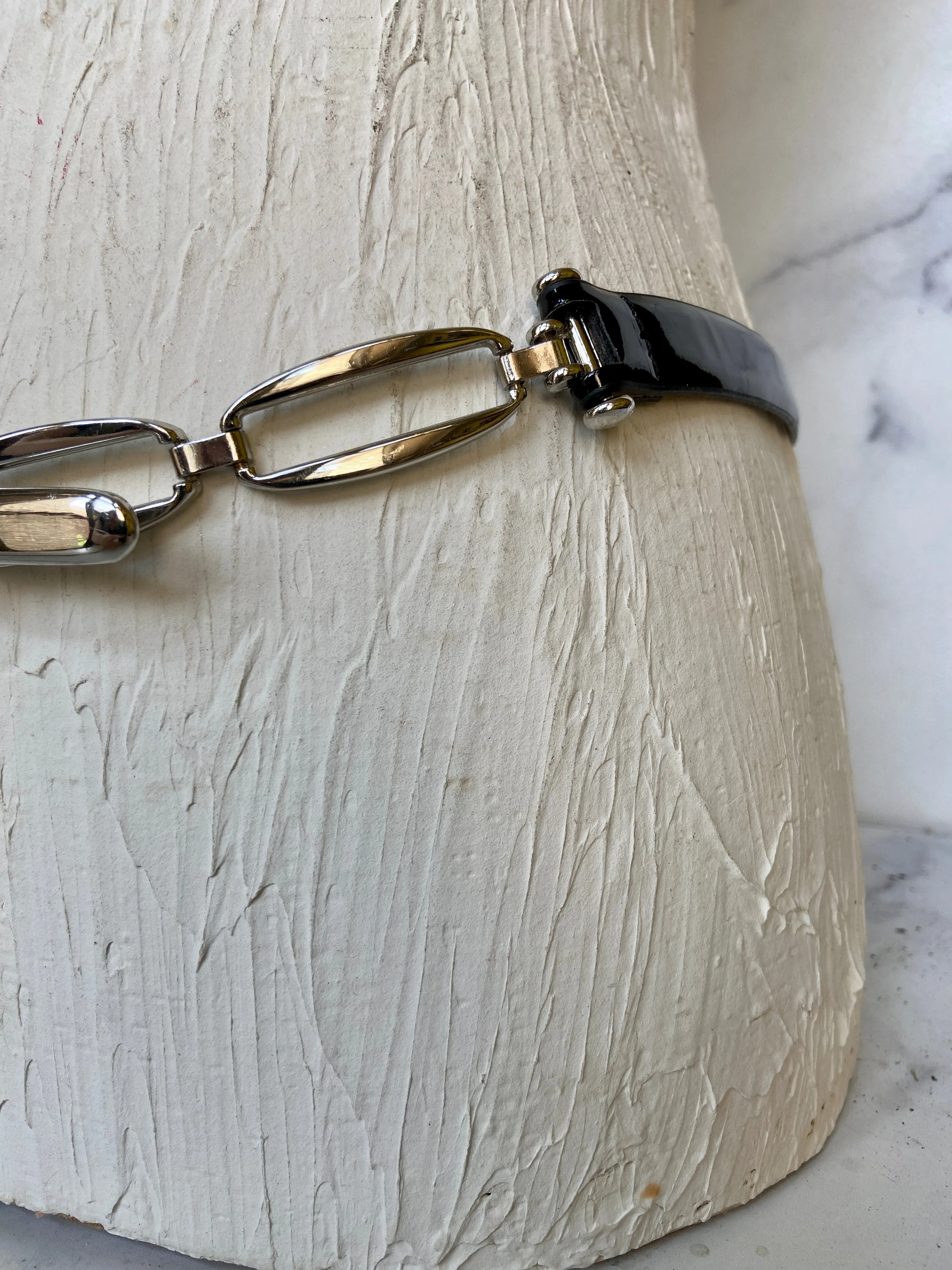 White House Black Market Adjustable black/silver belt